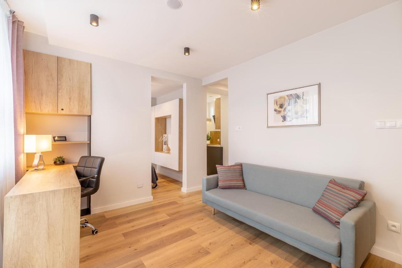 Piastowska Modern Apartment I Katowice Centrum Apartament المظهر الخارجي الصورة